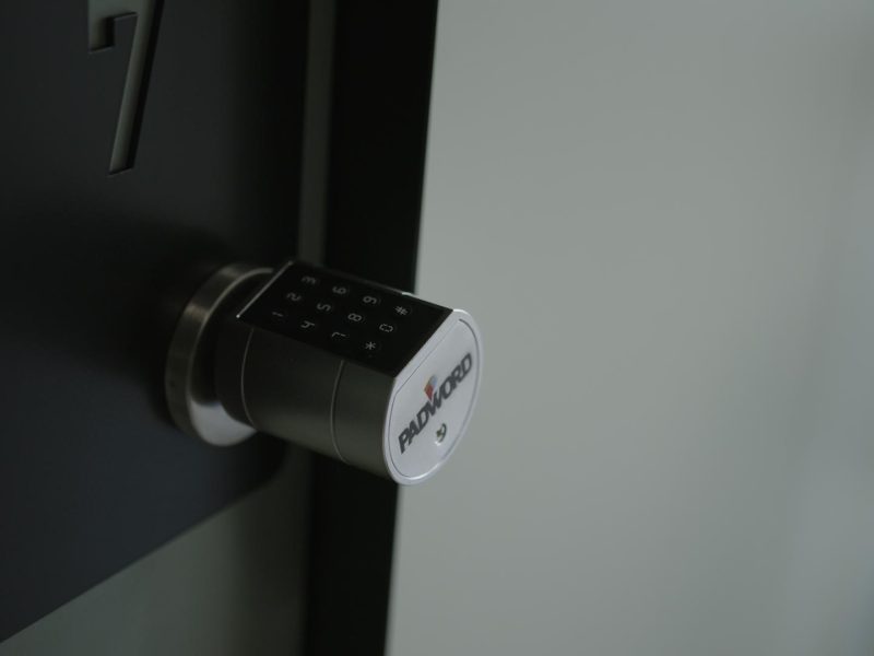 Superlativo Hotels Trinidad New Hostel in Málaga Common Areas and Services (4)